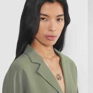 Aritzia Wilfred Freeform Shirt Crepette - Smokey Sage